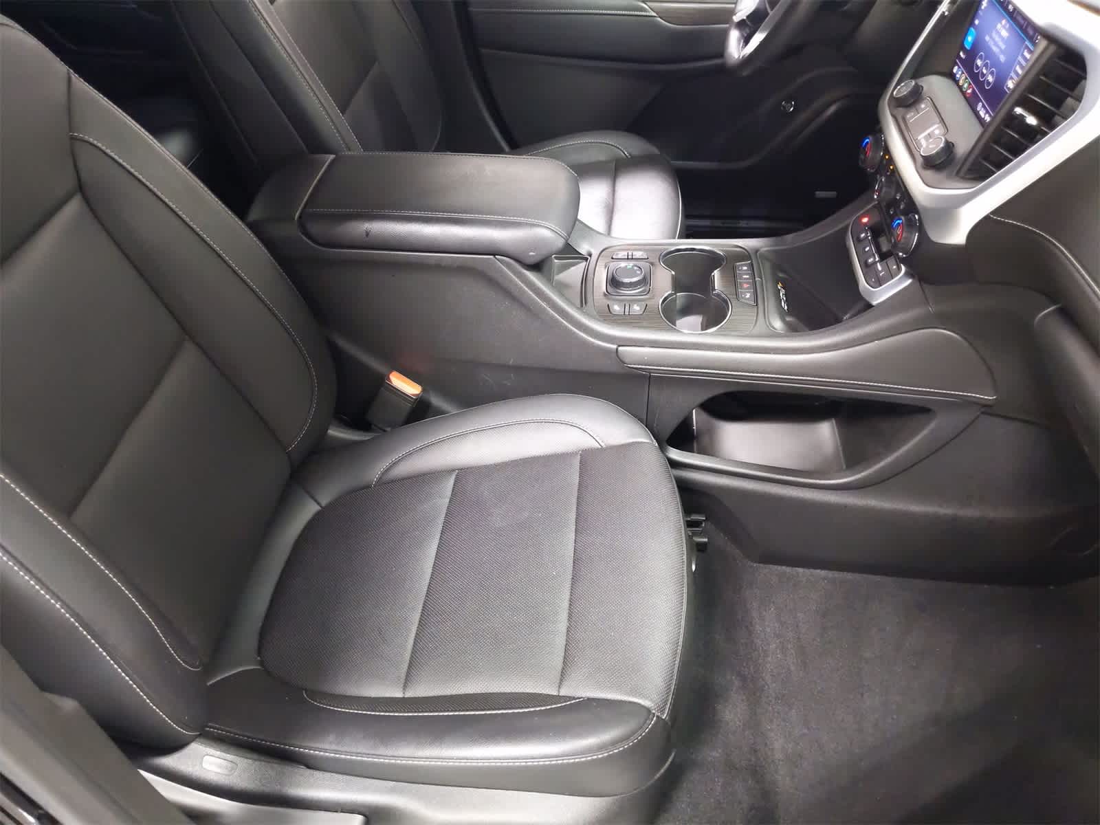 Thumbnail: 2020 GMC Acadia - 22