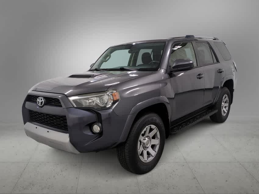 Thumbnail: 2015 Toyota 4Runner - 4