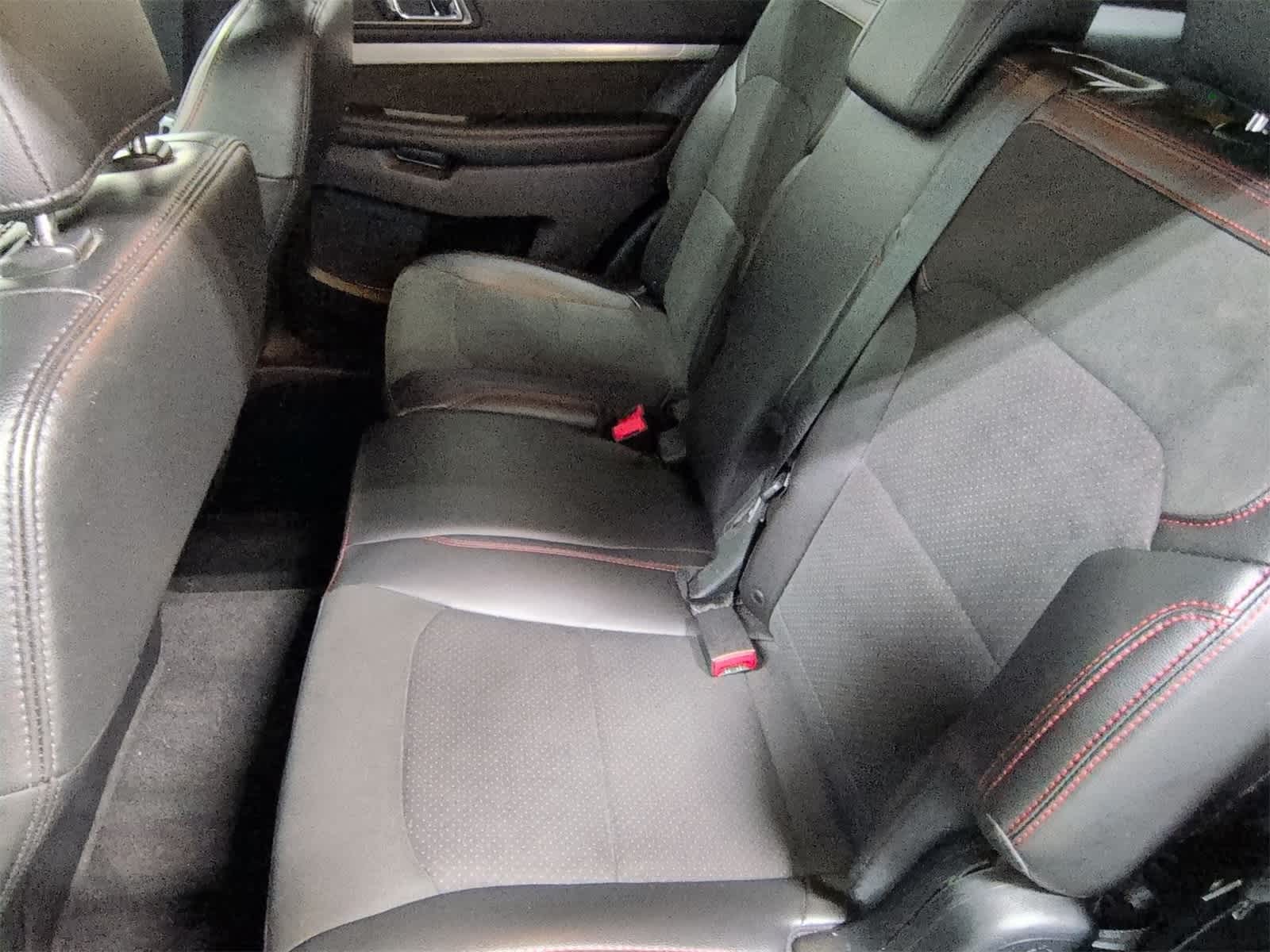 Thumbnail: 2018 Ford Explorer - 20