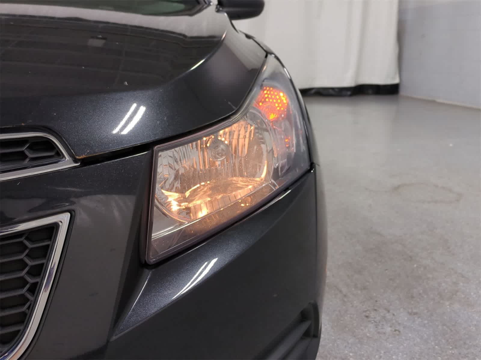 Thumbnail: 2014 Chevrolet Cruze - 11