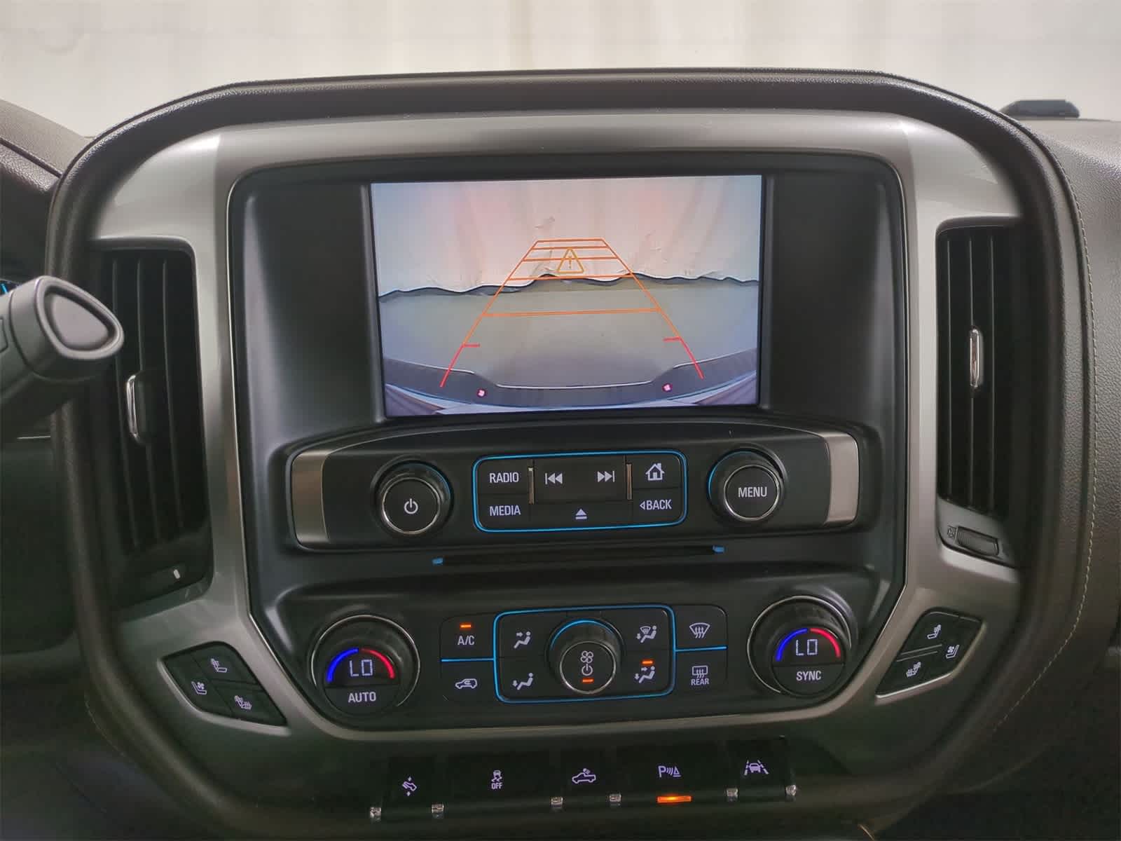 2016 Chevrolet Silverado 1500 LTZ 29