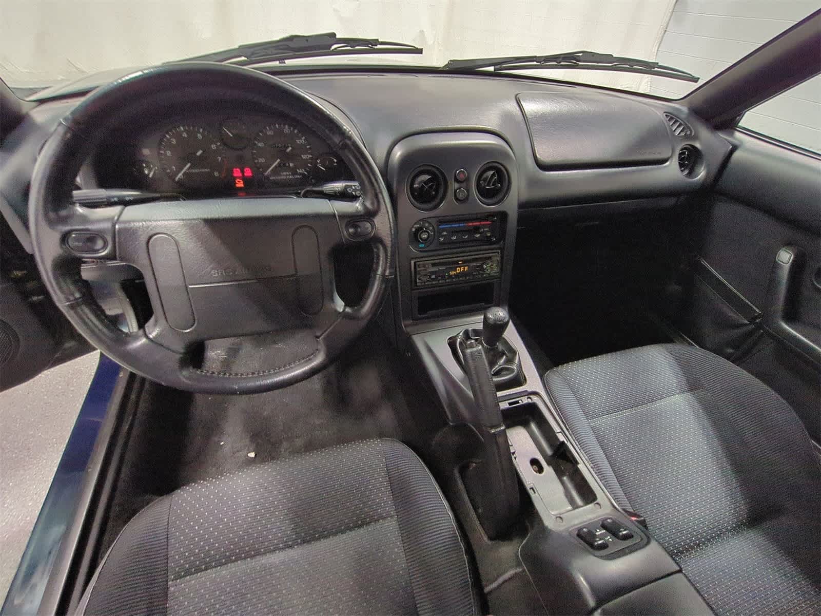 Thumbnail: 1997 Mazda MX-5 Miata - 14
