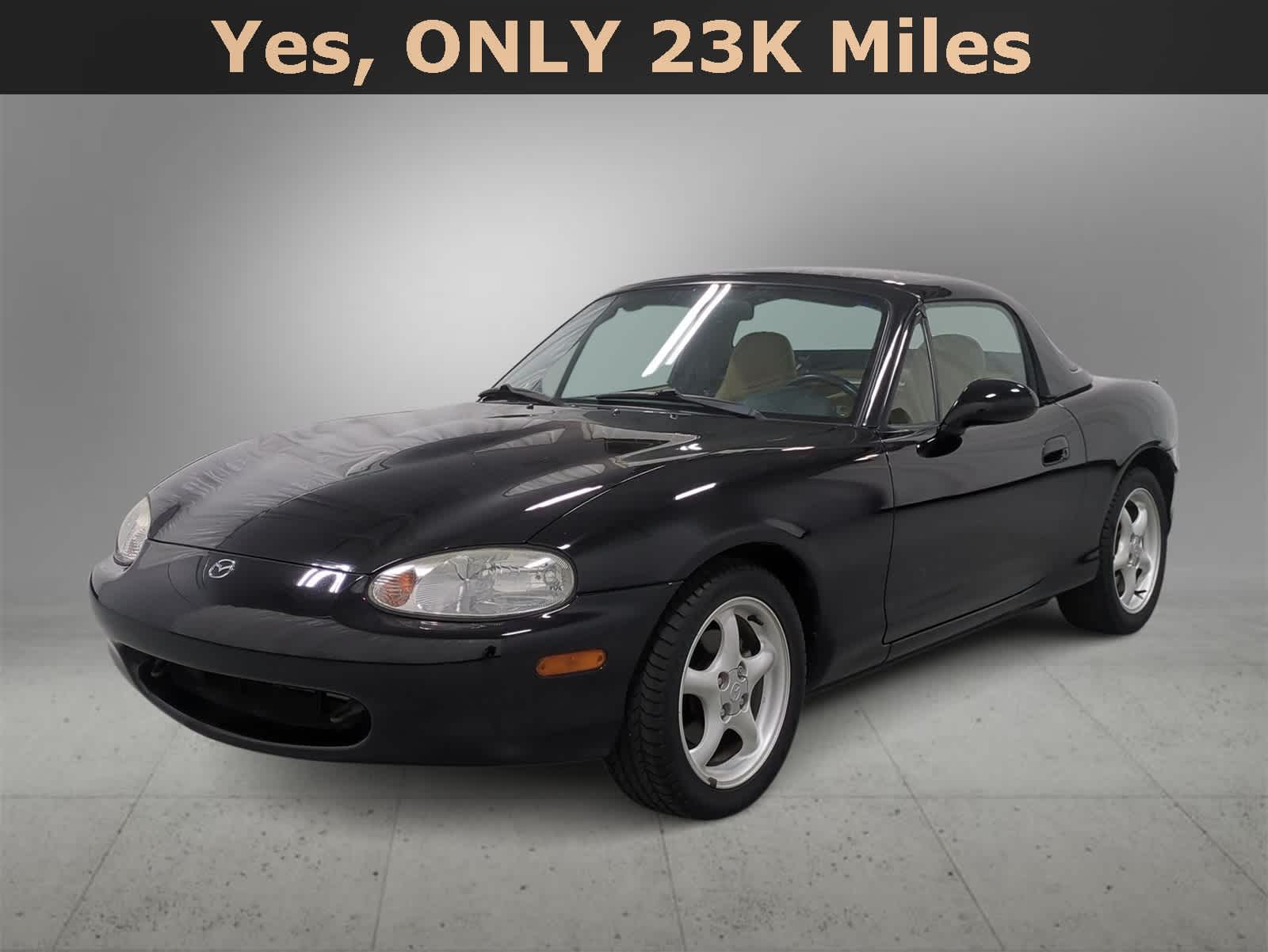 1999 Mazda MX-5 Miata Base -
                  Farmington Hills, MI