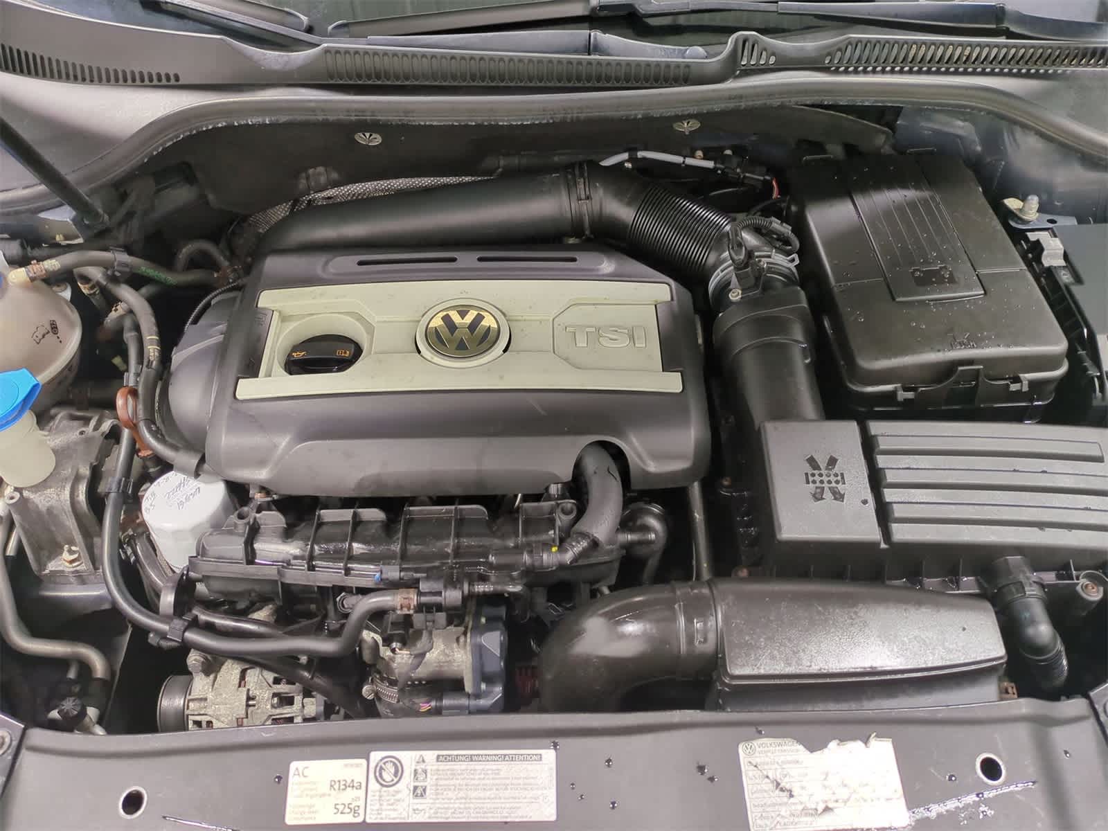 Thumbnail: 2012 Volkswagen Golf - 15
