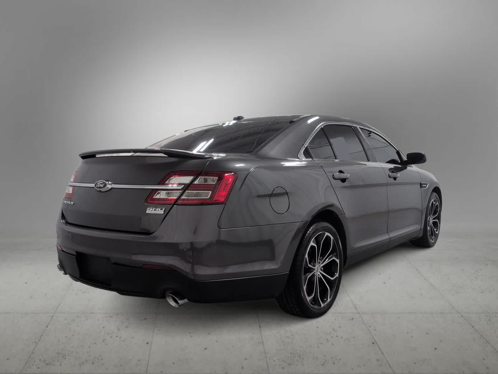 Thumbnail: 2017 Ford Taurus - 8