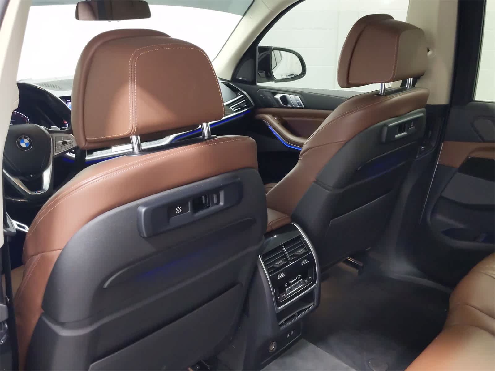 Thumbnail: 2020 BMW X7 - 18