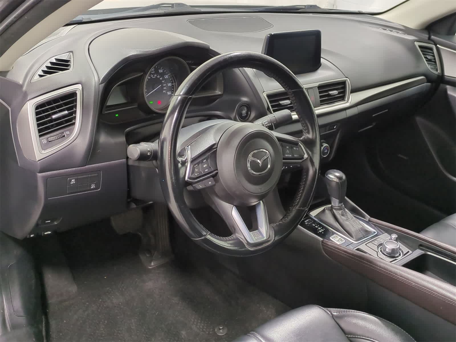 Thumbnail: 2018 Mazda Mazda3 - 10