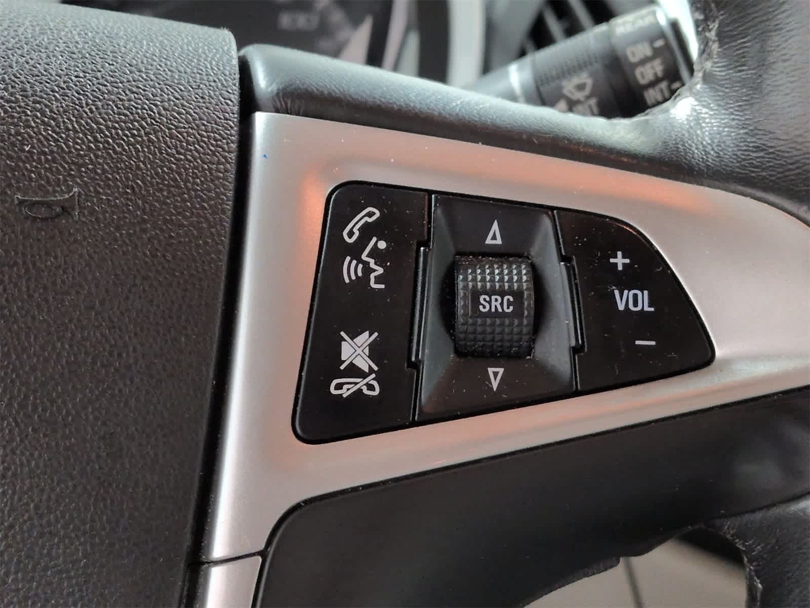 Thumbnail: 2015 Chevrolet Equinox - 24