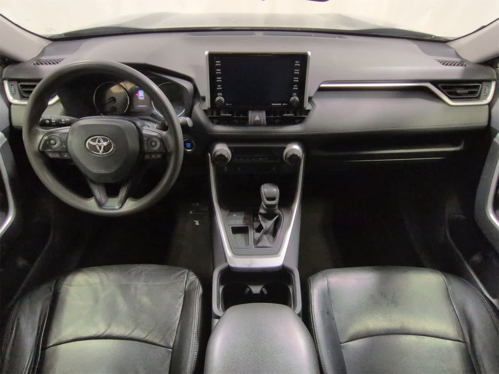 Thumbnail: 2019 Toyota RAV4 - 15