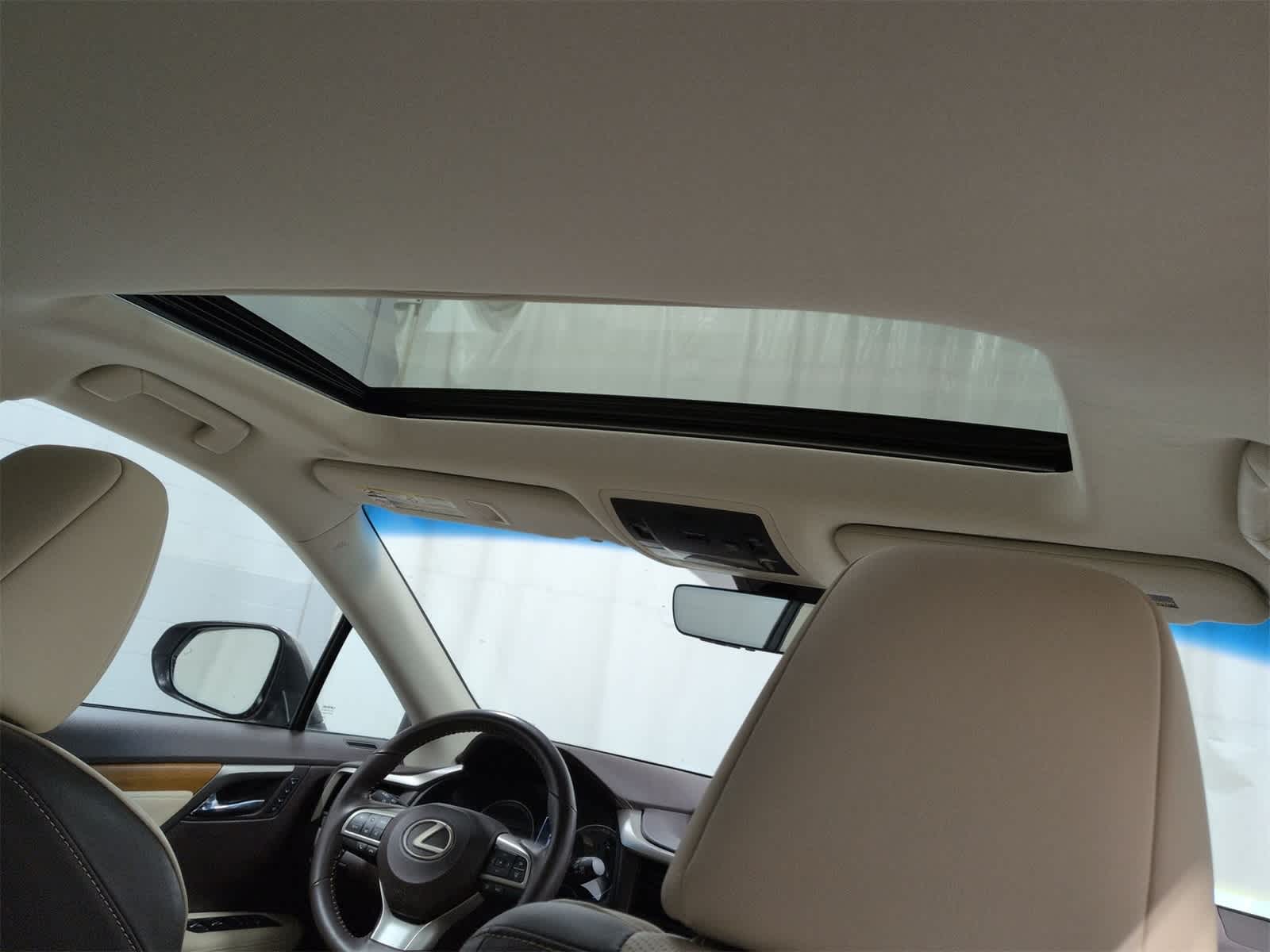 Thumbnail: 2018 Lexus RX - 23