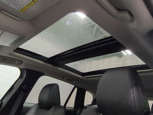 Thumbnail: 2026 Mazda CX-50 - 20