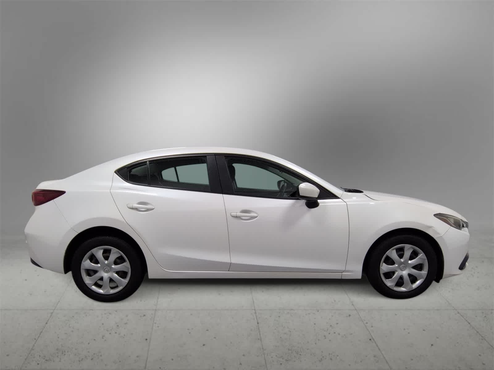 Thumbnail: 2016 Mazda Mazda3 - 9