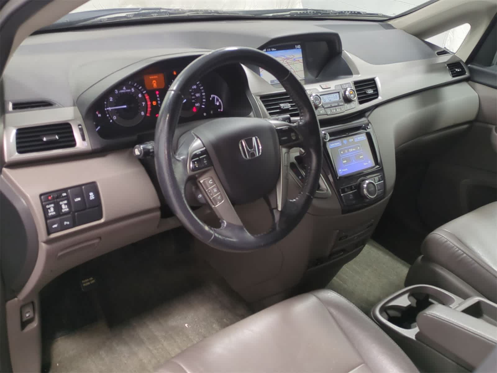 Thumbnail: 2016 Honda Odyssey - 10