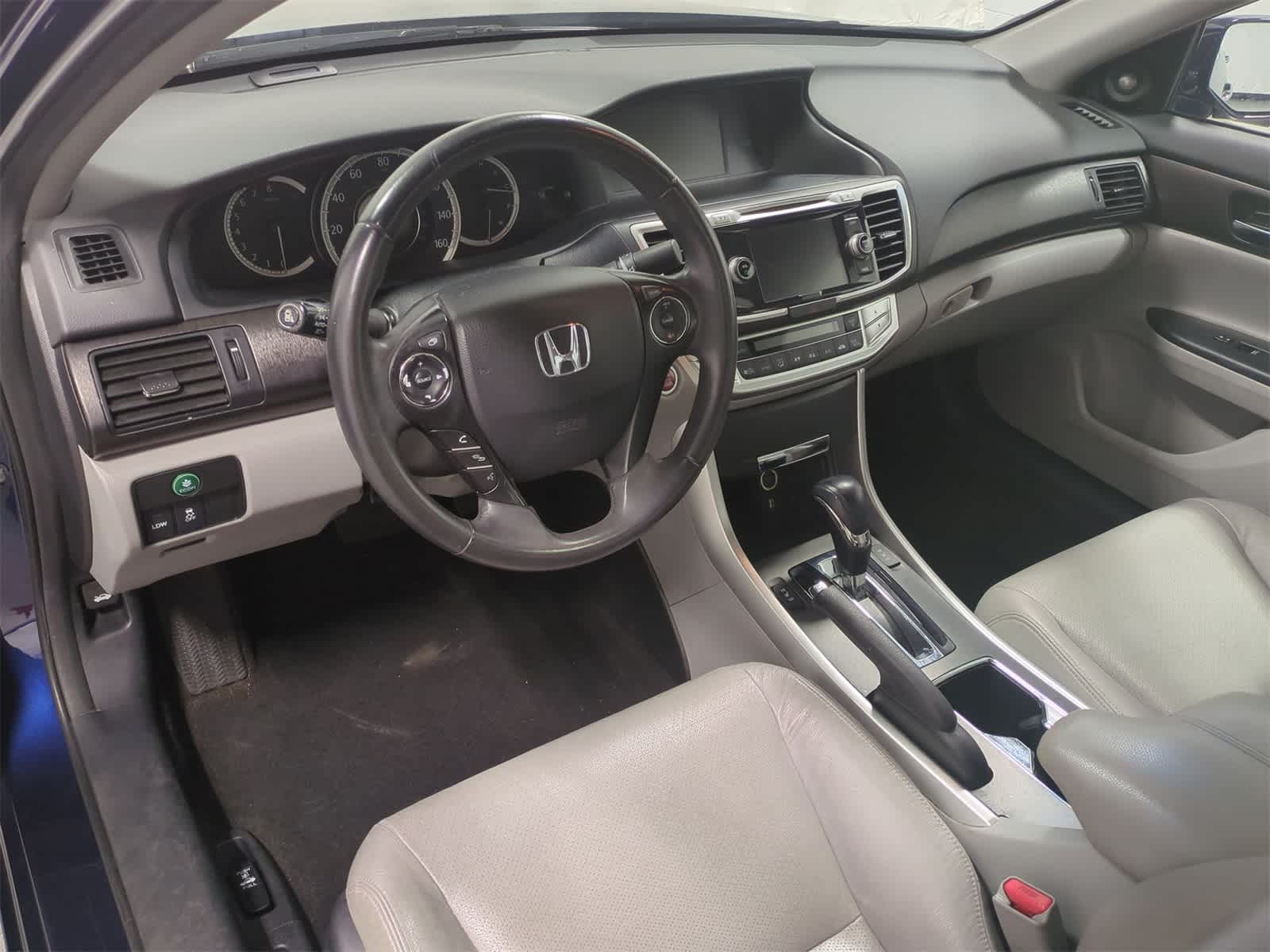 Thumbnail: 2013 Honda Accord - 10