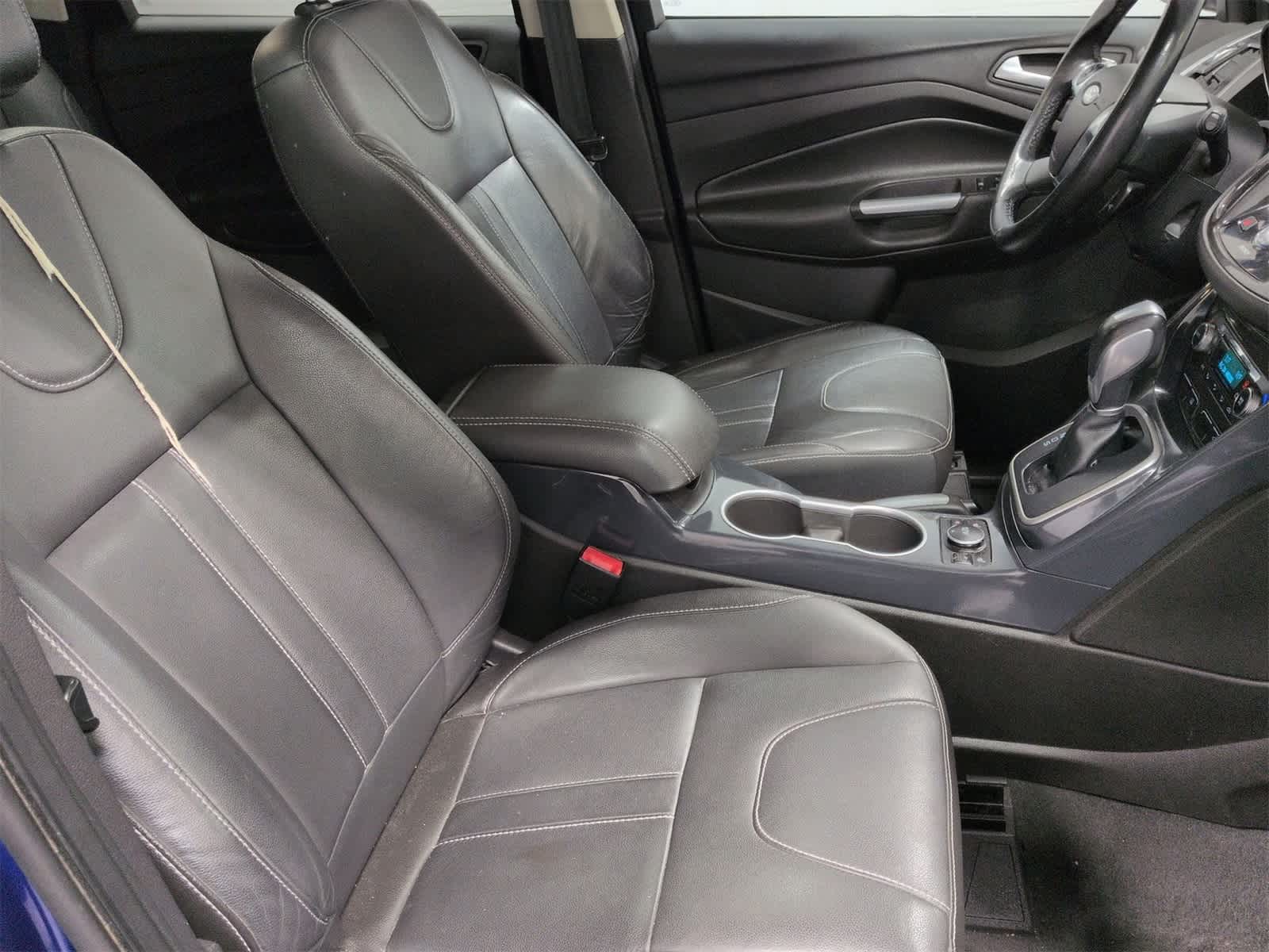 Thumbnail: 2013 Ford Escape - 24