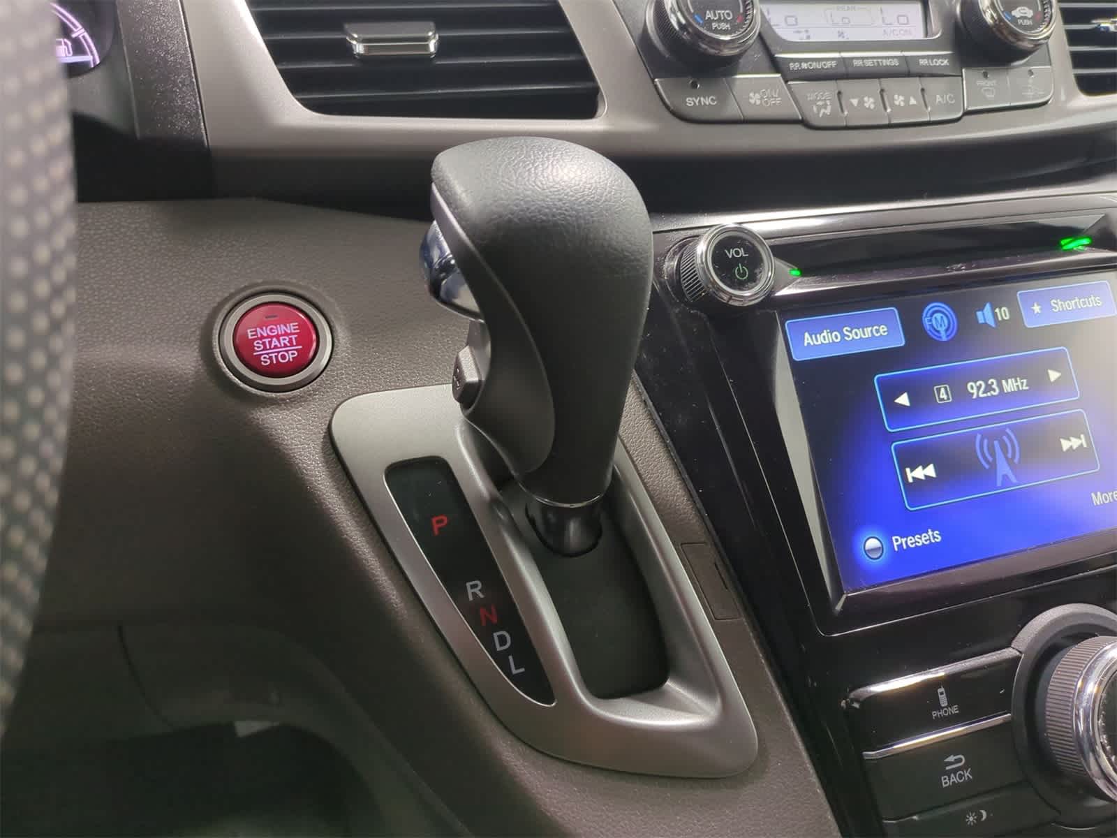 Thumbnail: 2016 Honda Odyssey - 31