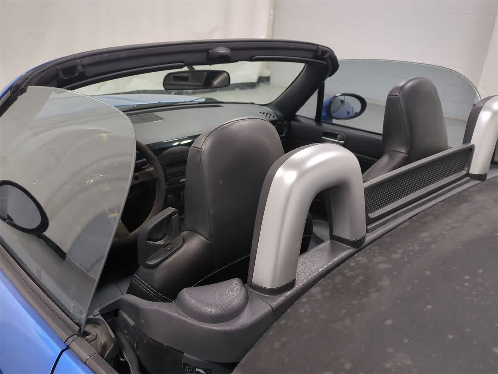 2006 Mazda MX-5 Miata Grand Touring 11