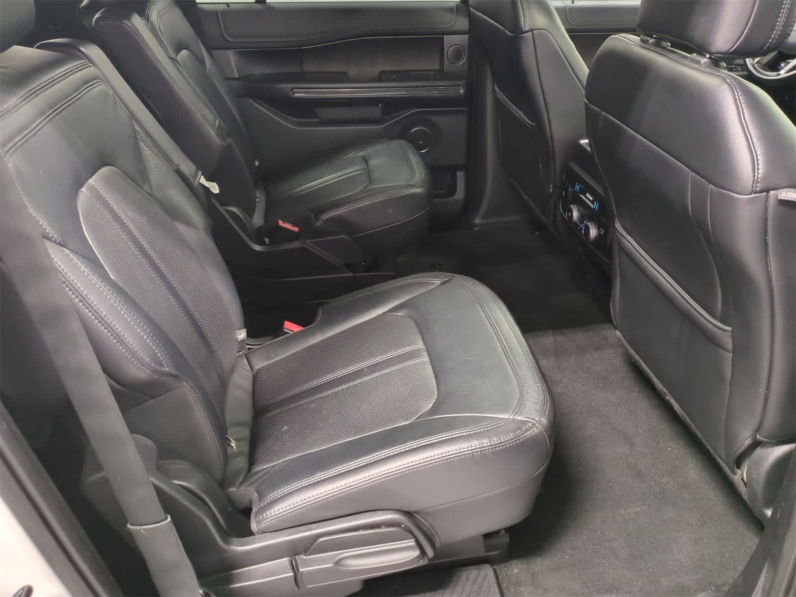 Thumbnail: 2019 Ford Expedition MAX - 21