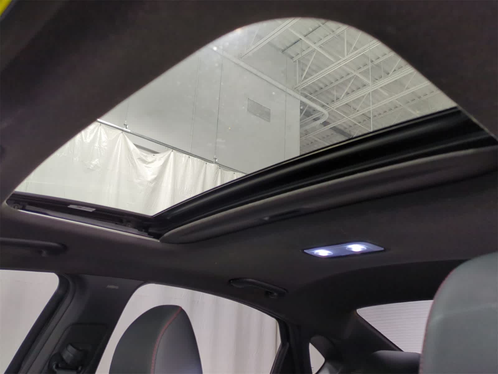 Thumbnail: 2022 Kia Forte - 19