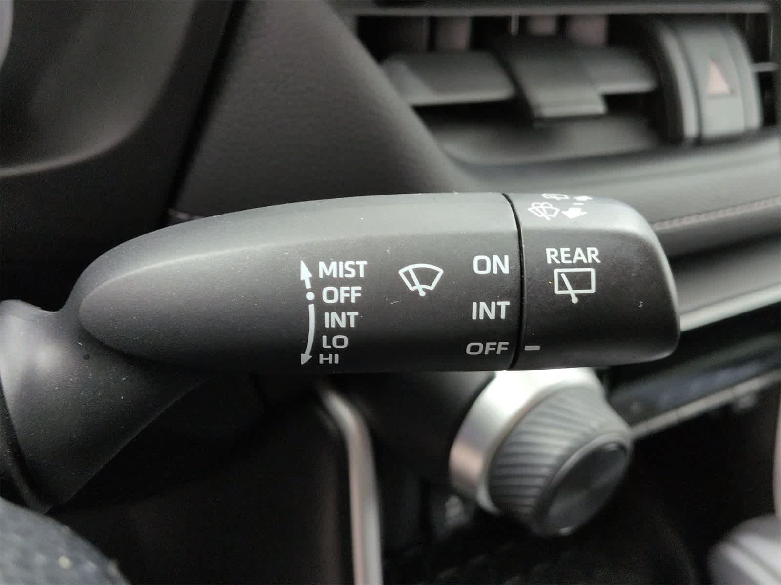 Thumbnail: 2019 Toyota RAV4 - 26