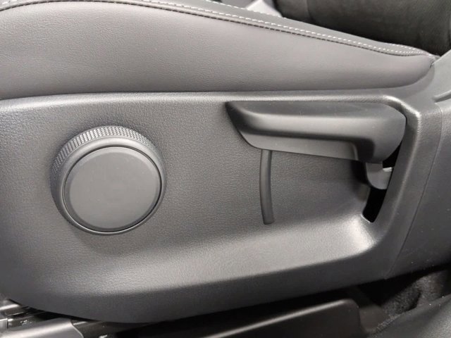 Thumbnail: 2026 Mazda CX-5 - 17