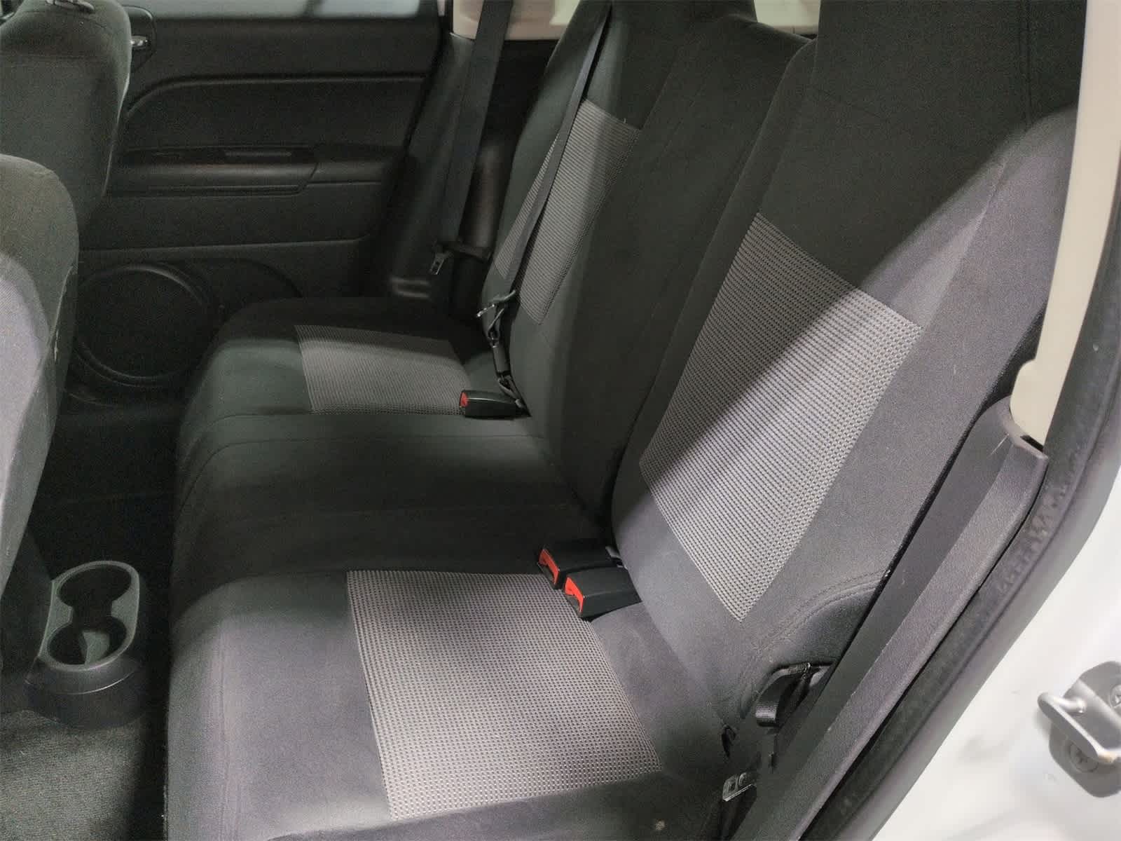 Thumbnail: 2014 Jeep Patriot - 19