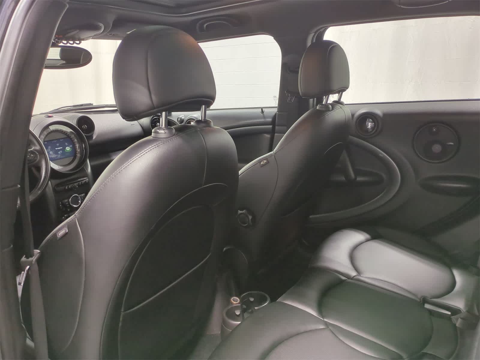Thumbnail: 2016 MINI Cooper Countryman - 19