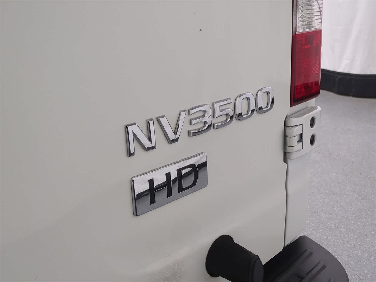 Thumbnail: 2016 Nissan NV - 13