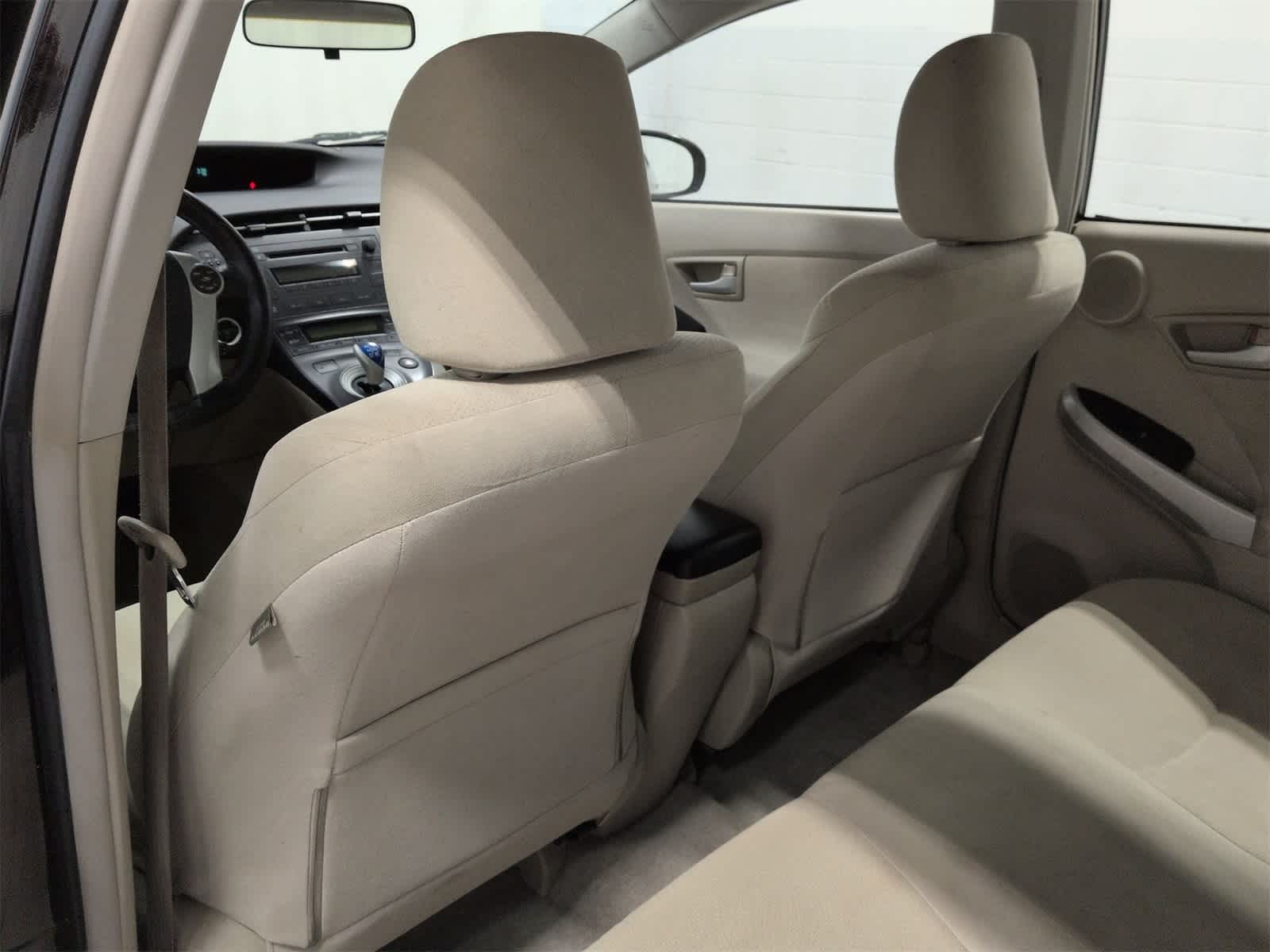 Thumbnail: 2011 Toyota Prius - 18