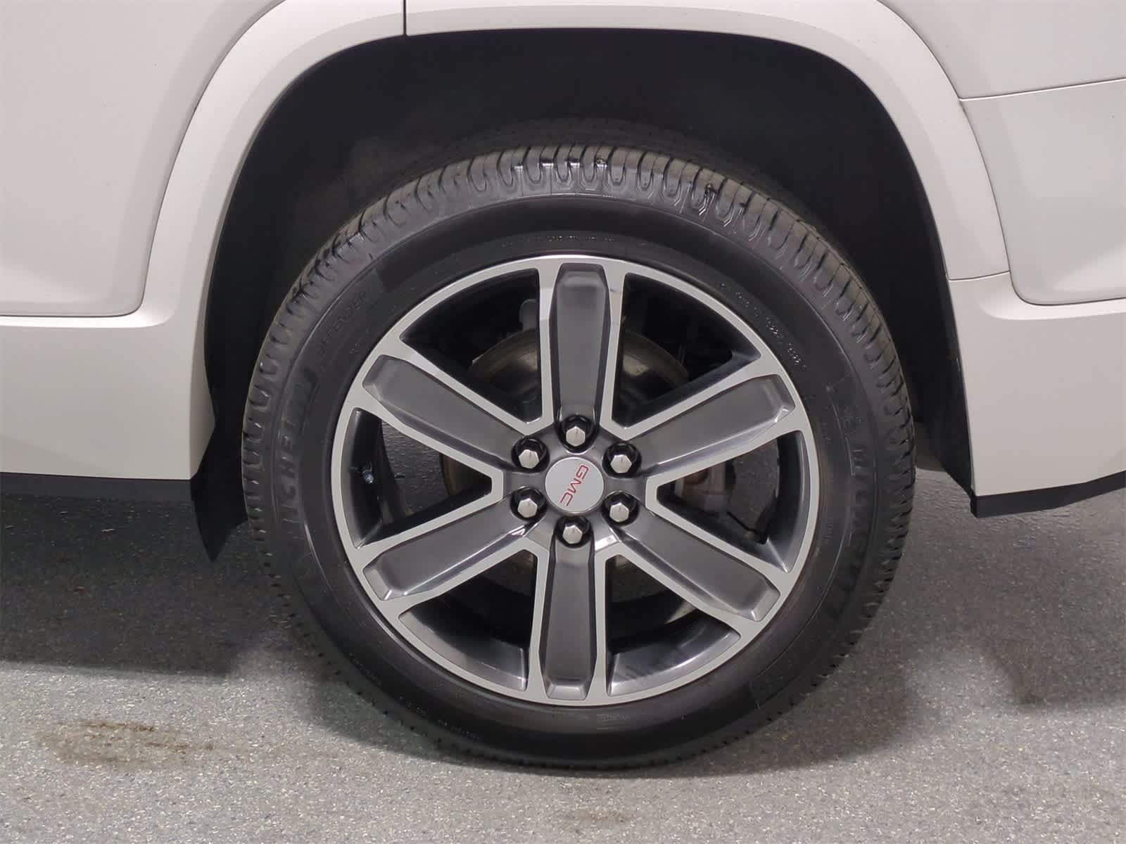 Thumbnail: 2017 GMC Acadia - 14