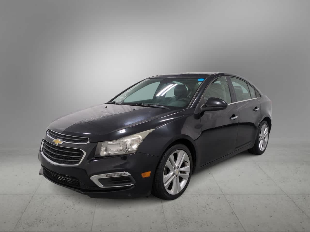 Thumbnail: 2015 Chevrolet Cruze - 4