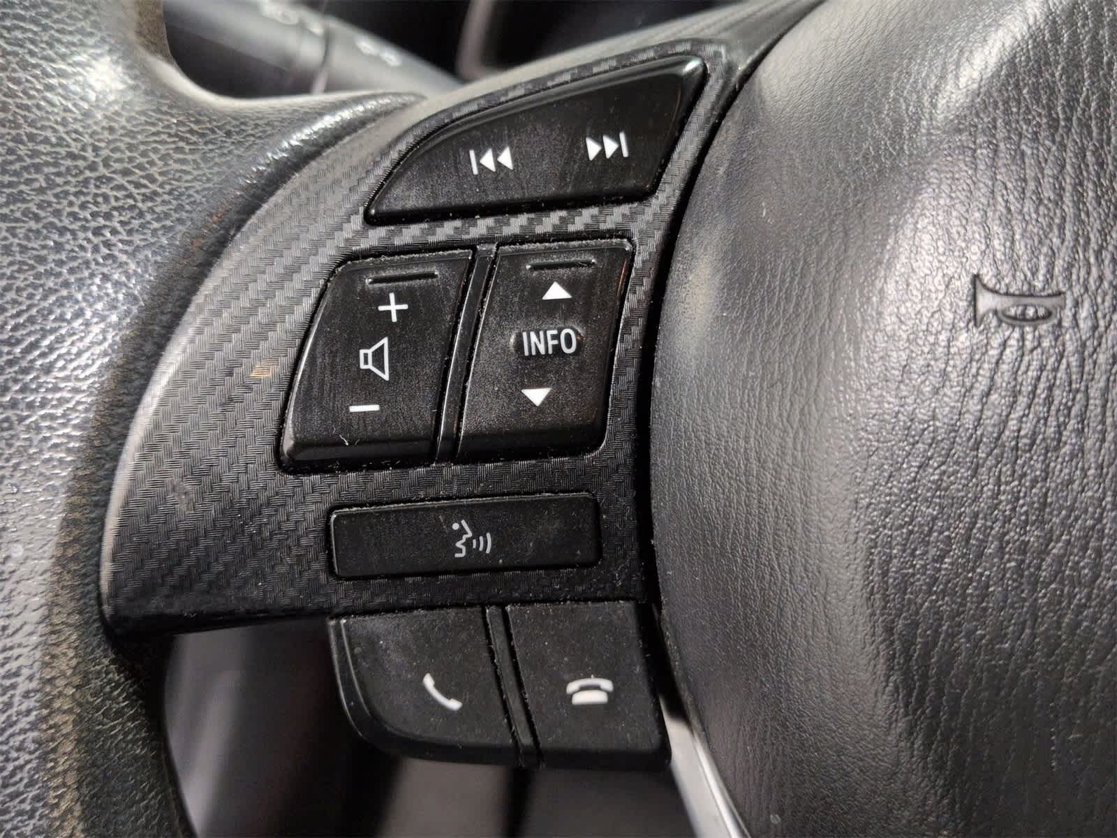 Thumbnail: 2016 Mazda Mazda3 - 25
