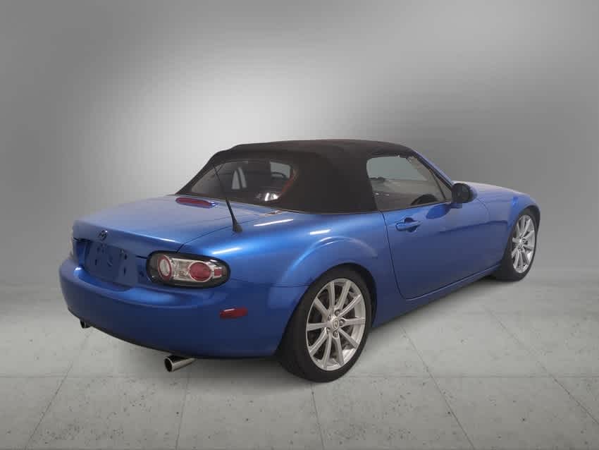 2006 Mazda MX-5 Miata Grand Touring 8