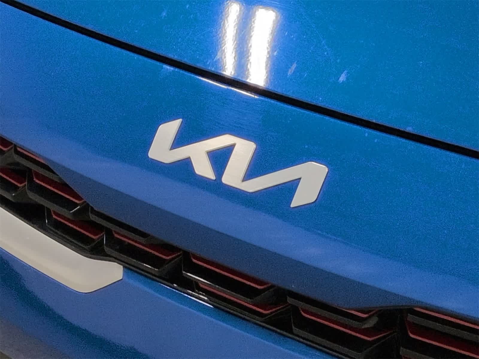 Thumbnail: 2023 Kia Forte - 12