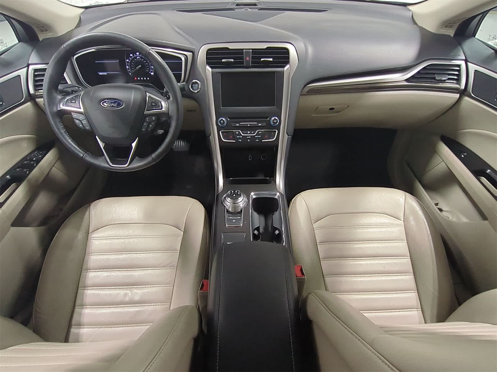 Thumbnail: 2018 Ford Fusion - 16