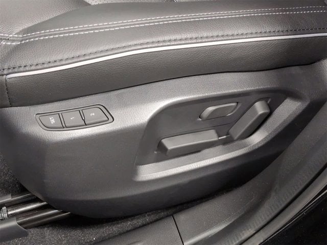 Thumbnail: 2025 Mazda CX-5 - 18