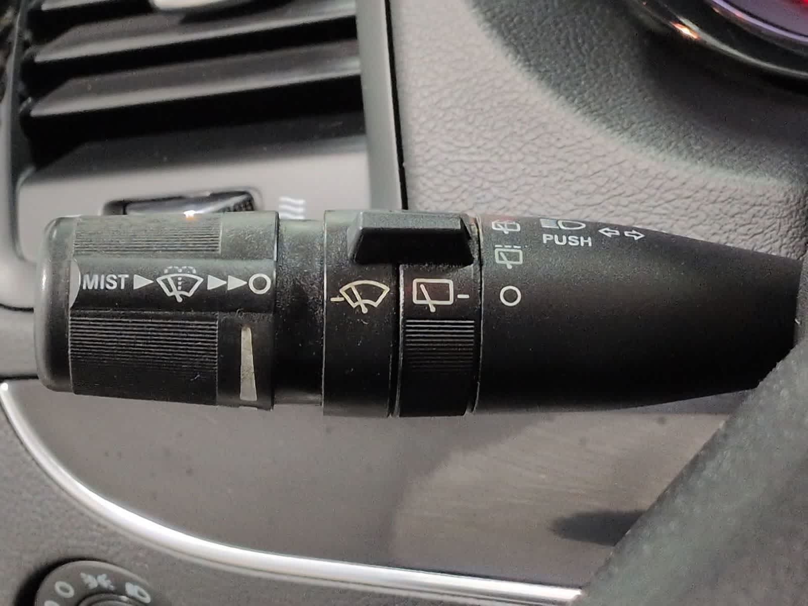 Thumbnail: 2019 Dodge Grand Caravan - 30