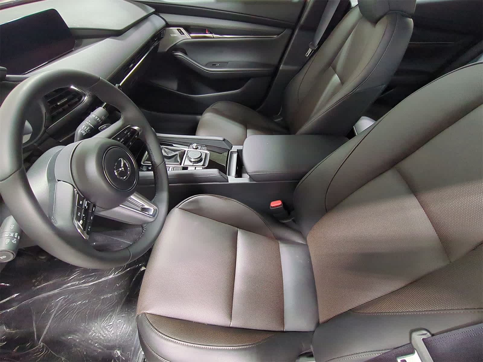 Thumbnail: 2025 Mazda Mazda3 - 17