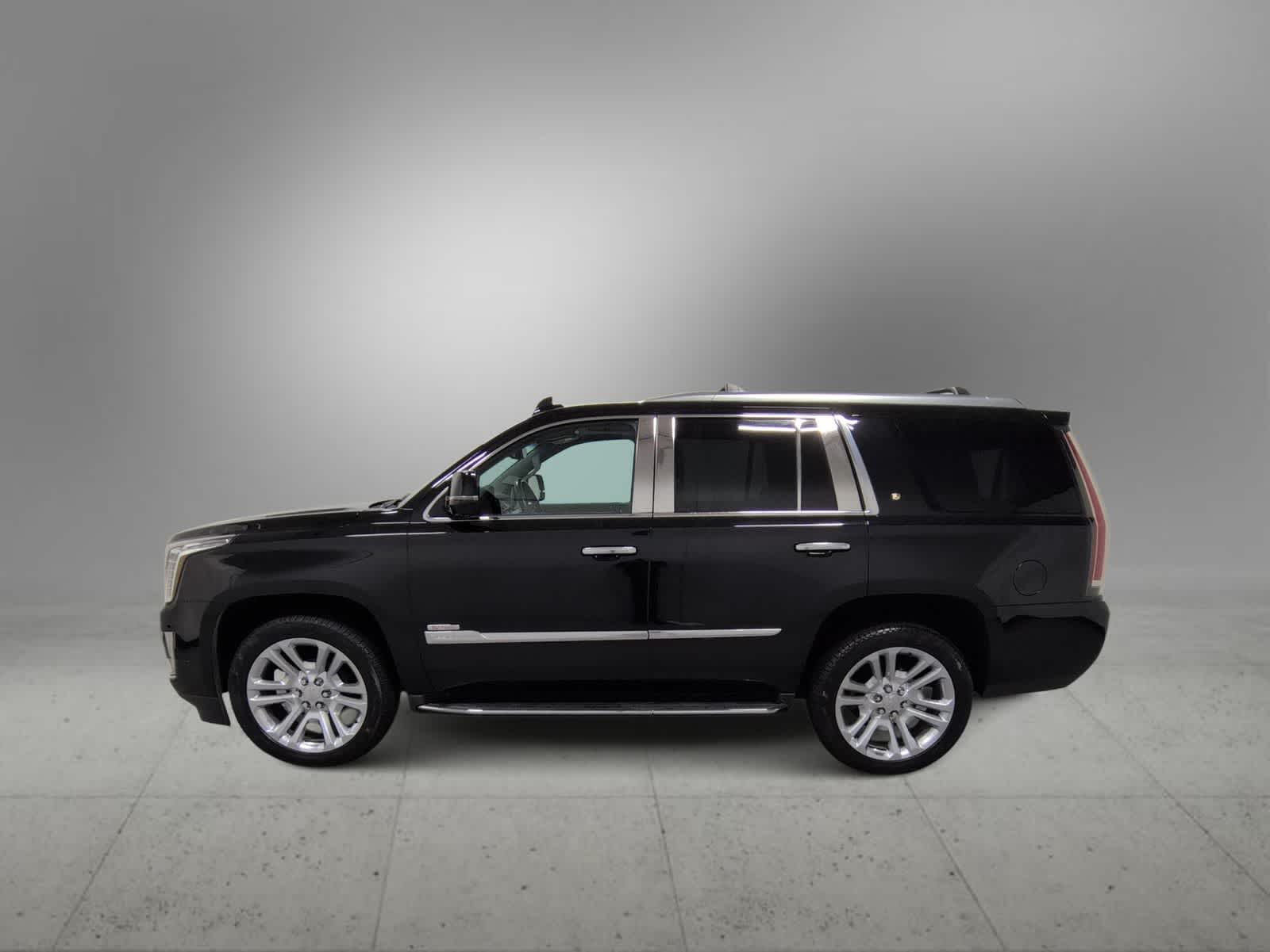 Thumbnail: 2017 Cadillac Escalade - 5