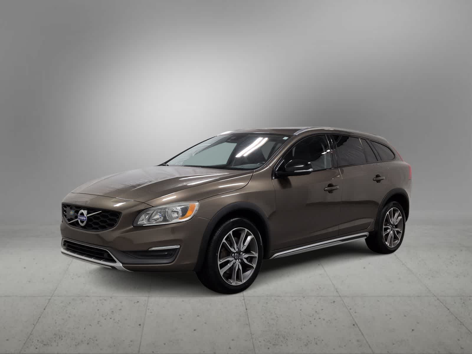 Thumbnail: 2015 Volvo S60 - 4