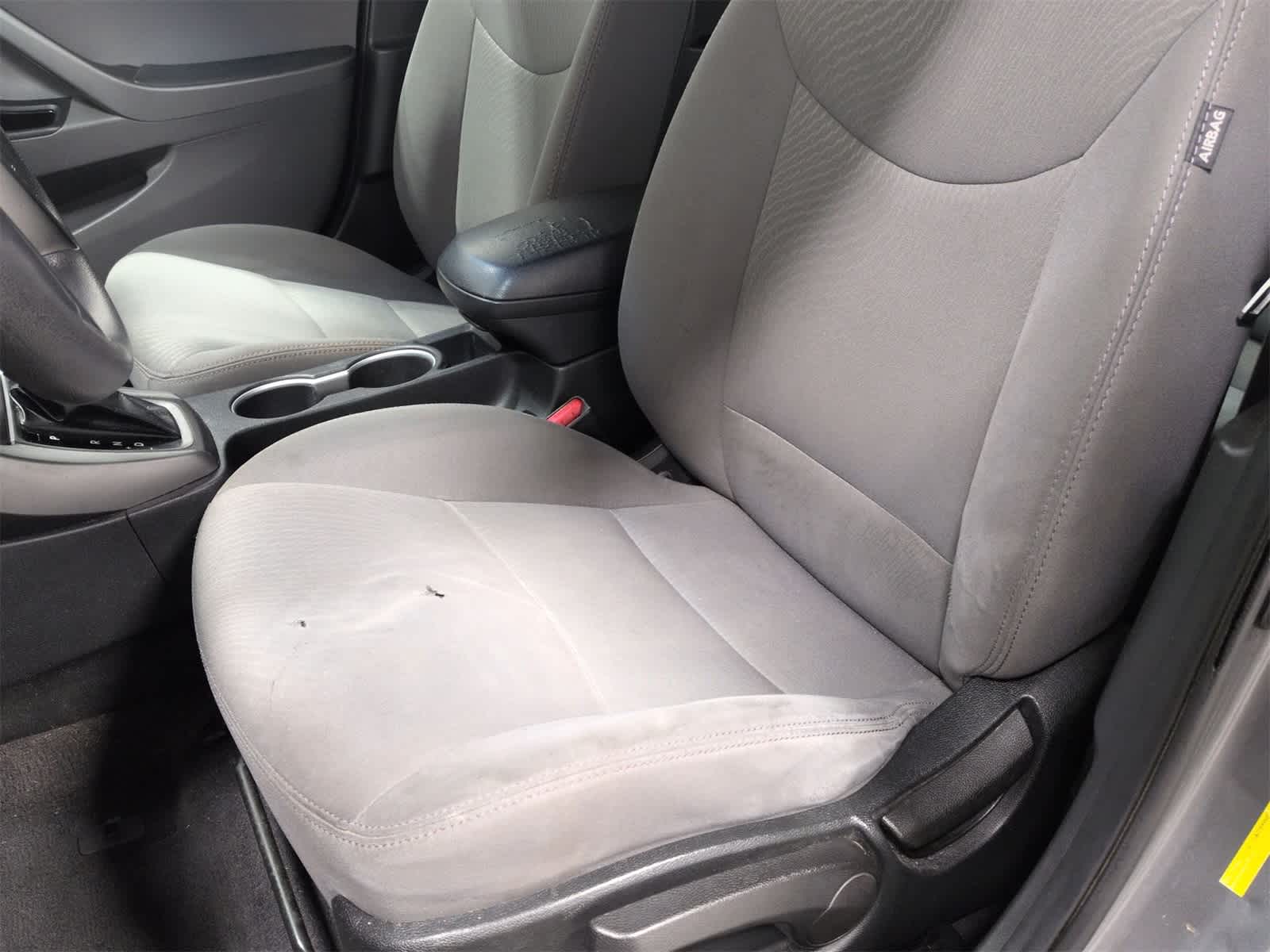 Thumbnail: 2014 Hyundai Elantra - 17