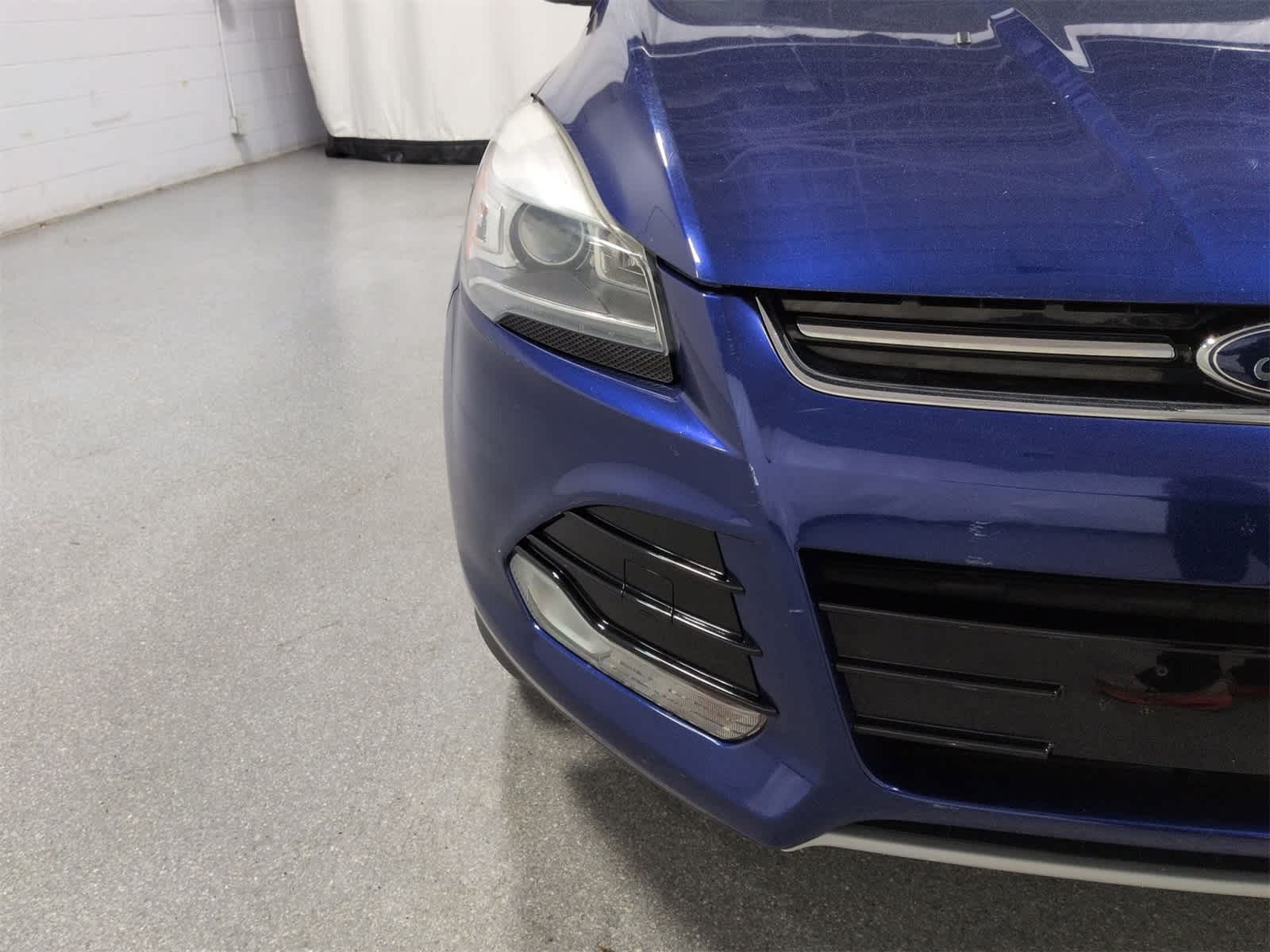 Thumbnail: 2013 Ford Escape - 11