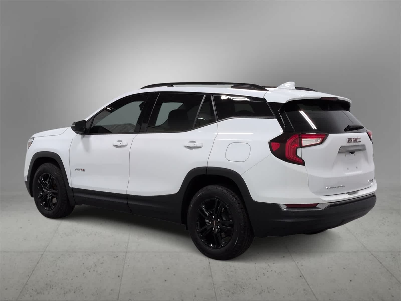 Thumbnail: 2022 GMC Terrain - 6