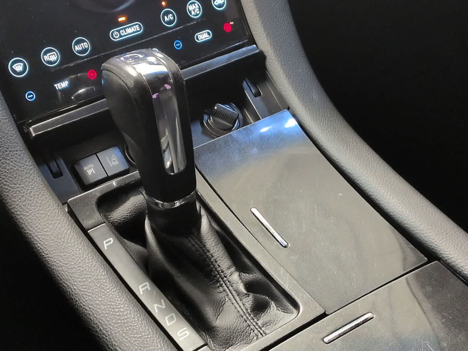 Thumbnail: 2017 Ford Taurus - 39