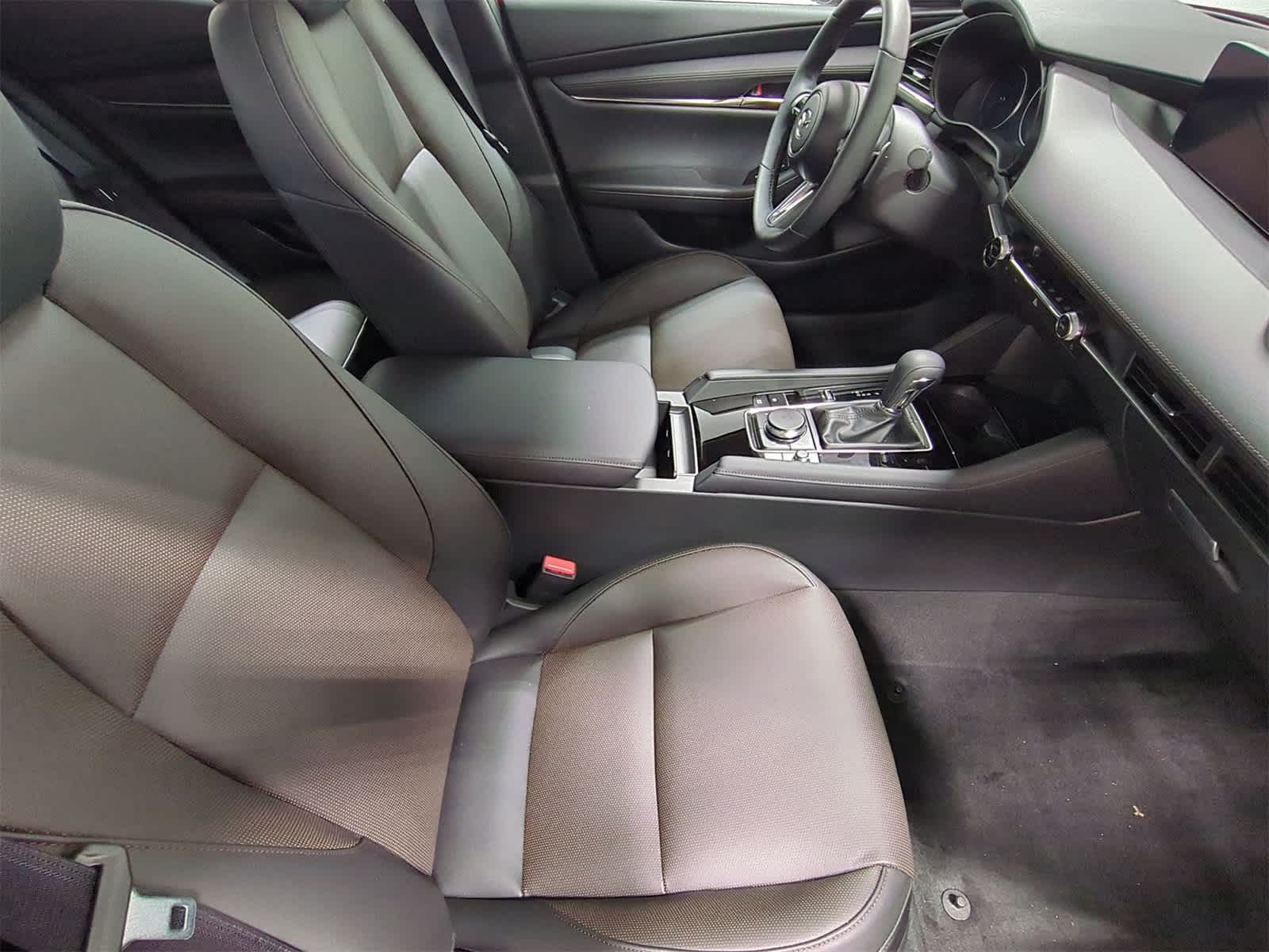 Thumbnail: 2025 Mazda Mazda3 - 24