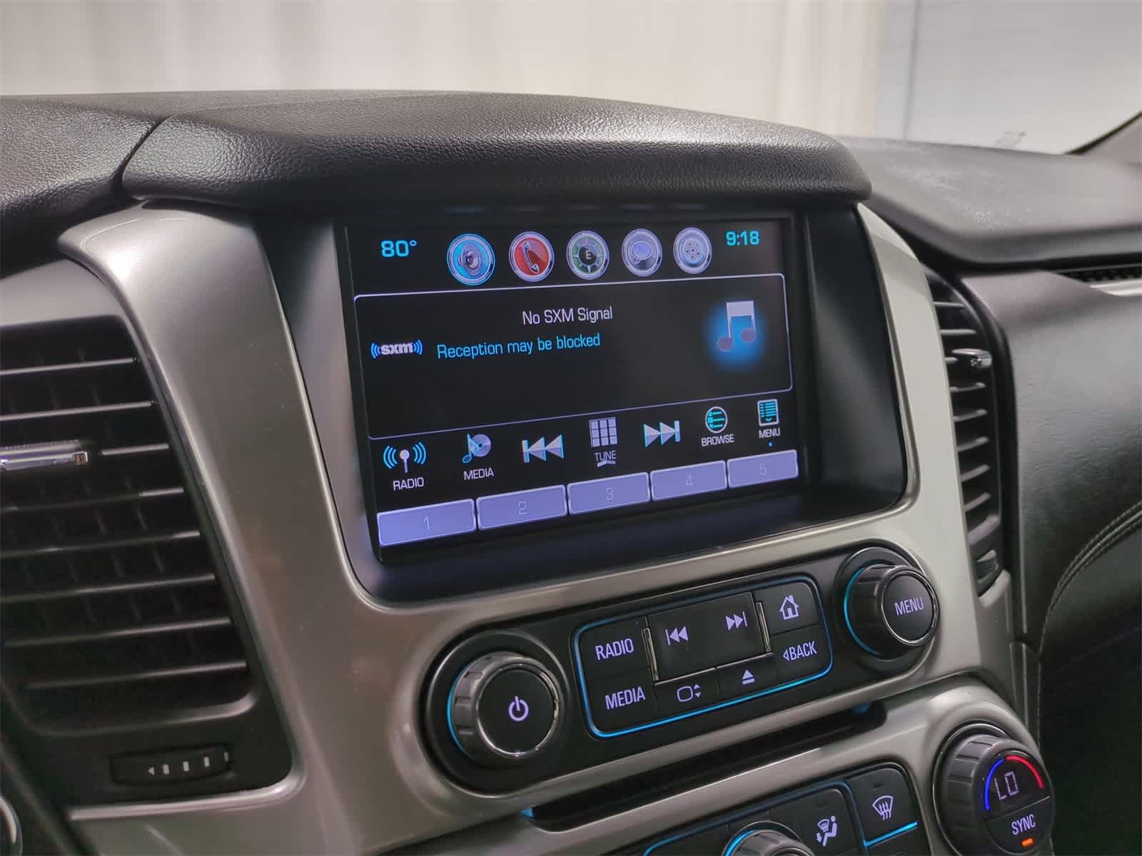 Thumbnail: 2018 Chevrolet Tahoe - 29