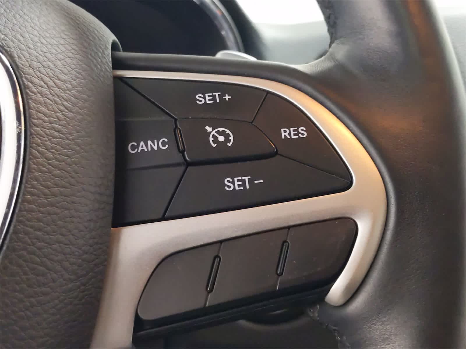 Thumbnail: 2015 Dodge Durango - 26