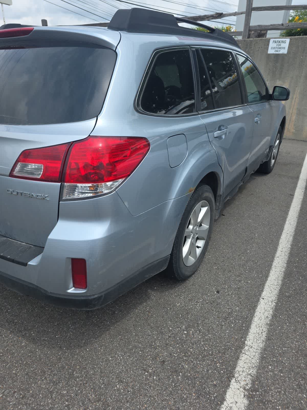 Thumbnail: 2013 Subaru Outback - 4