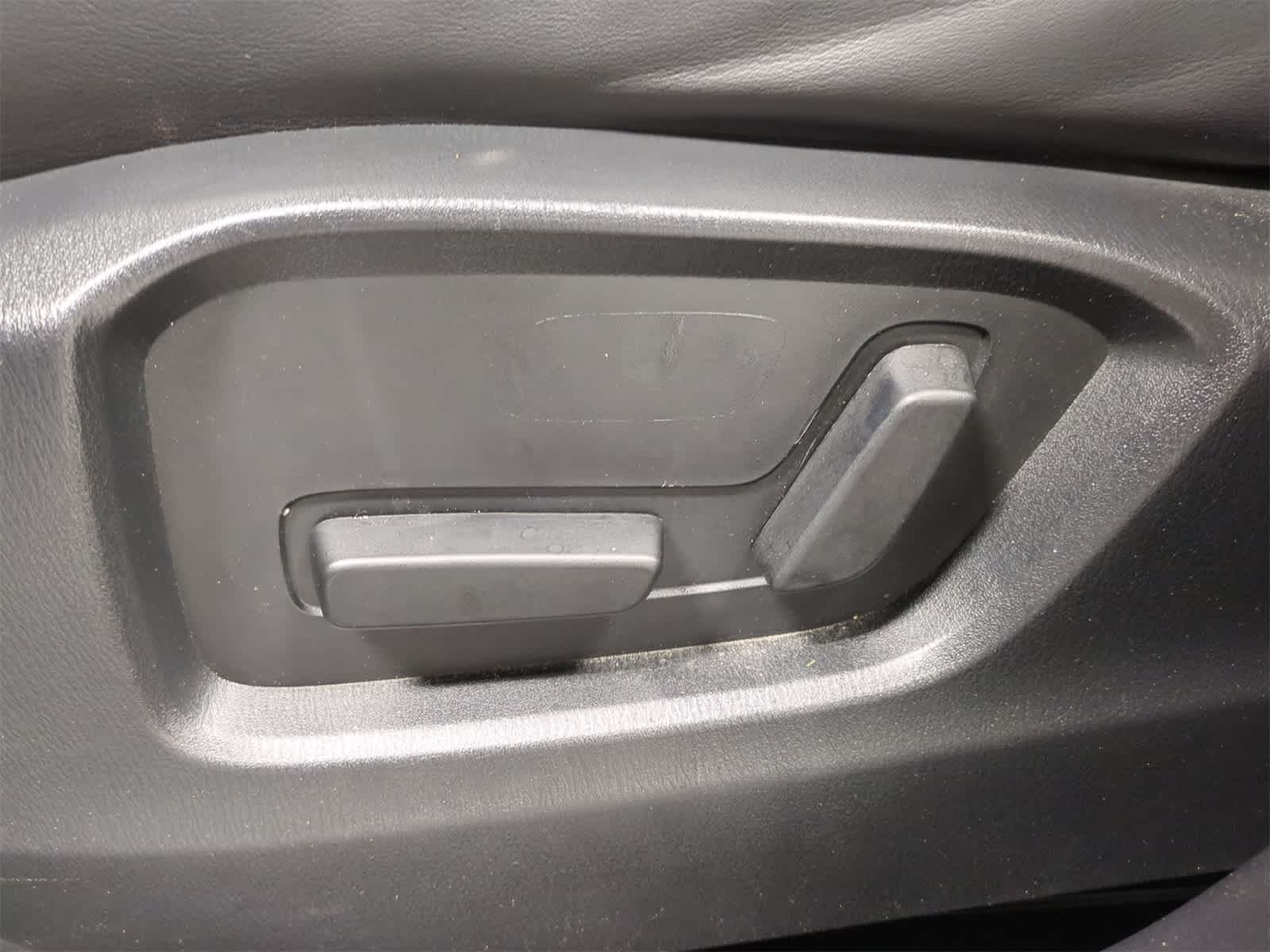 2024 Mazda CX-5 S Select 18