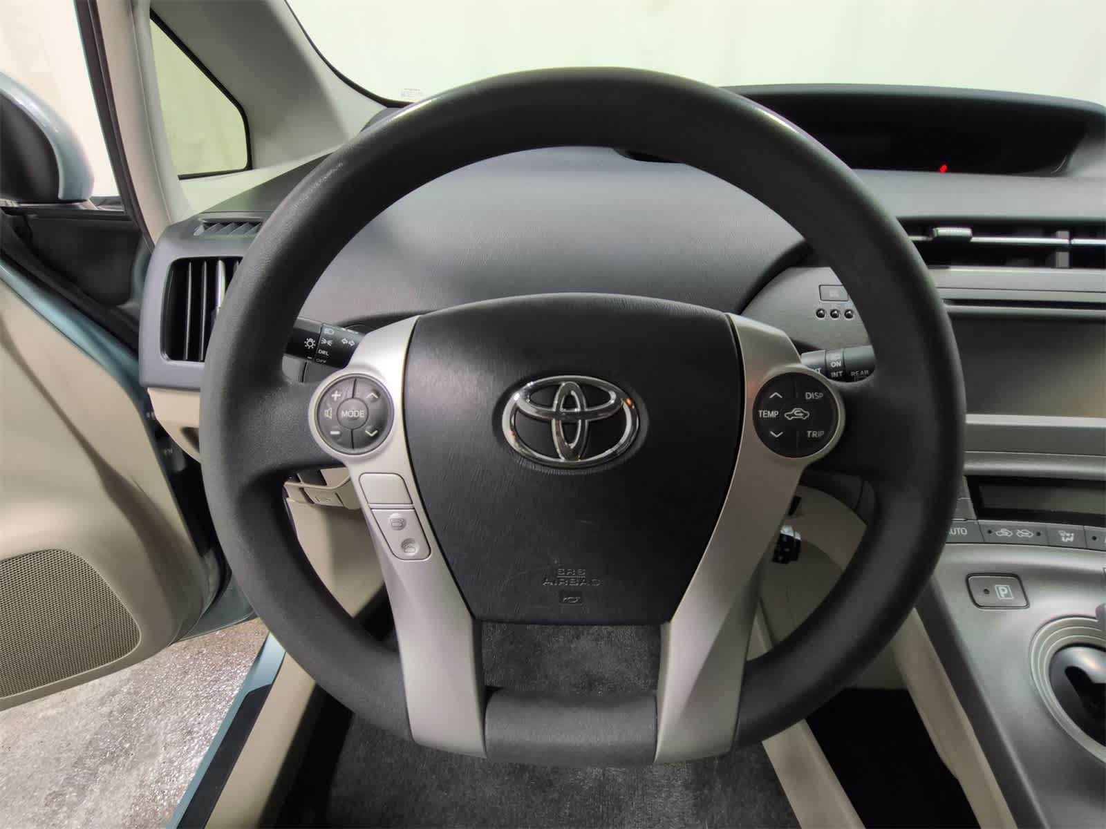 Thumbnail: 2013 Toyota Prius - 23